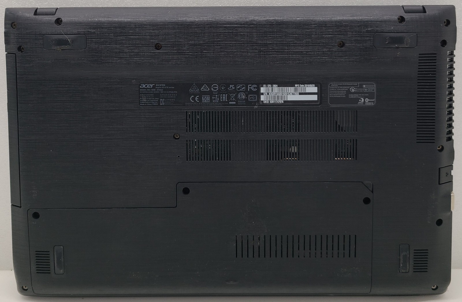 Acer Aspire E15 E5-576-392H Laptop Intel i3-8130U 6GB RAM NO HD/OS (FL)