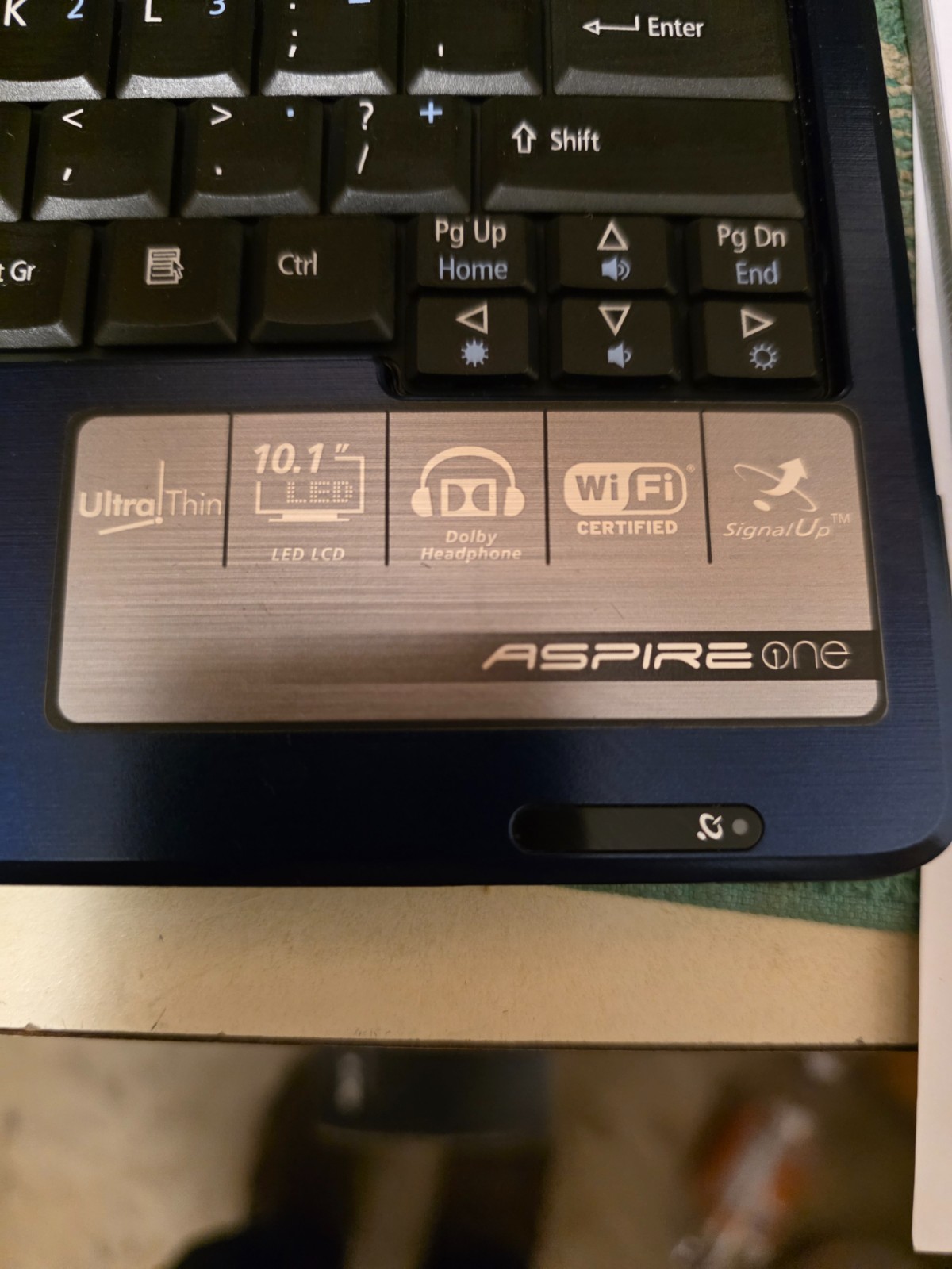 Acer Aspire One D250 KAV60 Intel Atom N270 1GB Memory 160GB HDD No Charger