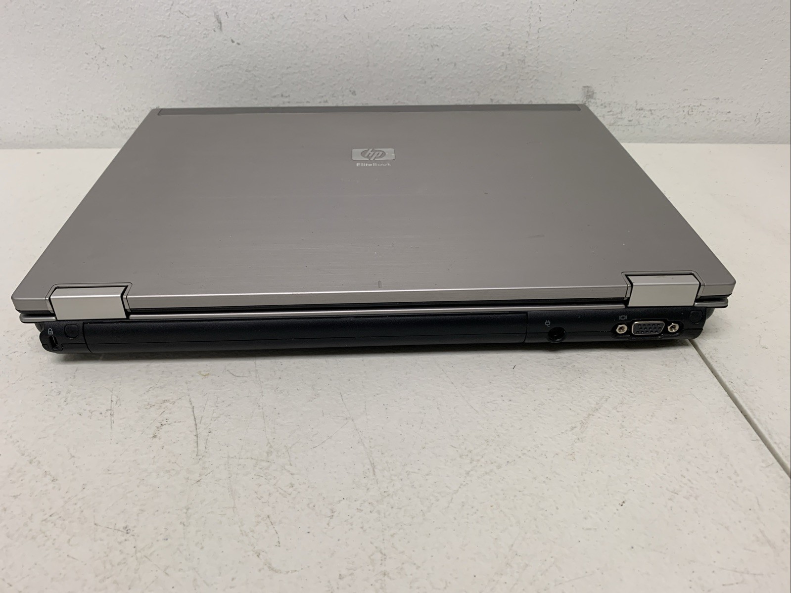HP Elitebook 6930p 15.6″ Intel C2D P8700 2,53ghz 8GB 250GB WIN 10 PRO Read Desc