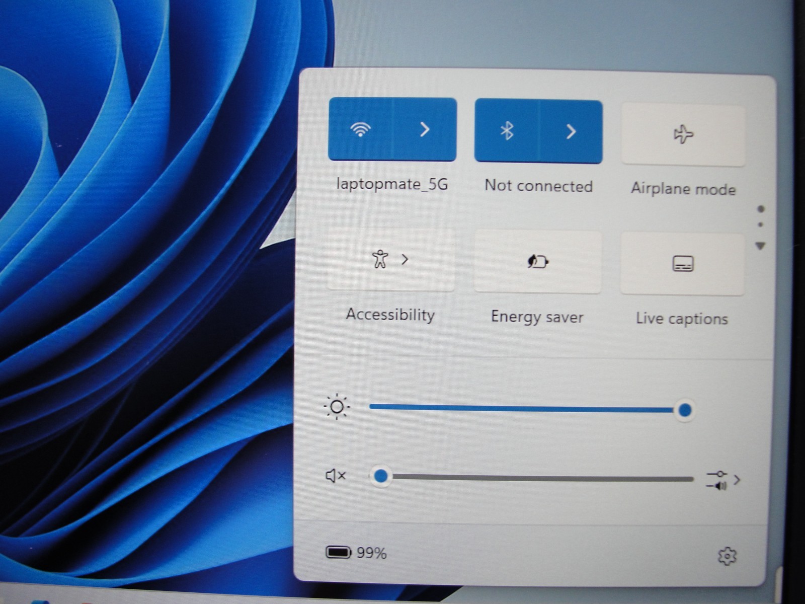 Dell Latitude 5420 14”FHD Intel Core i7-1185G7 3GHz 16GB RAM 256GB SSD+Charger