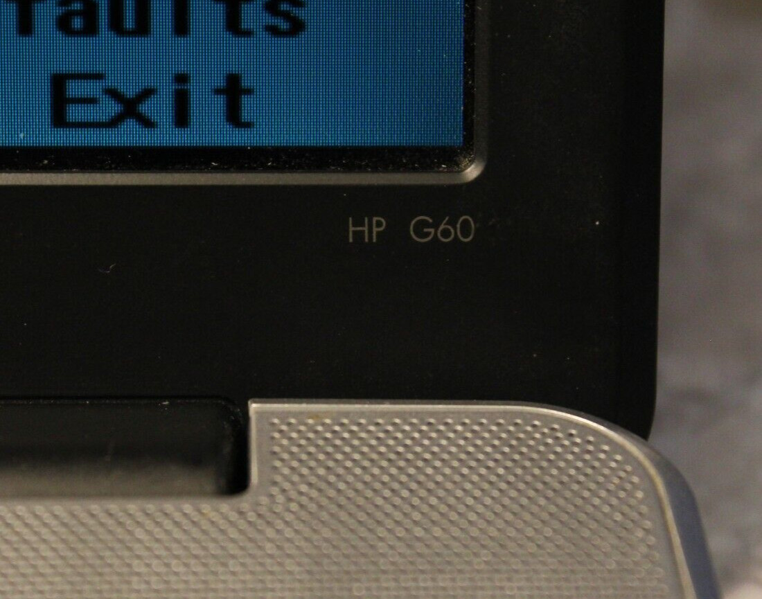 HP G60 Notebook For Parts 320GB HDD Wiped 3GB Ram Pentium T4400@2.20GHz CPU