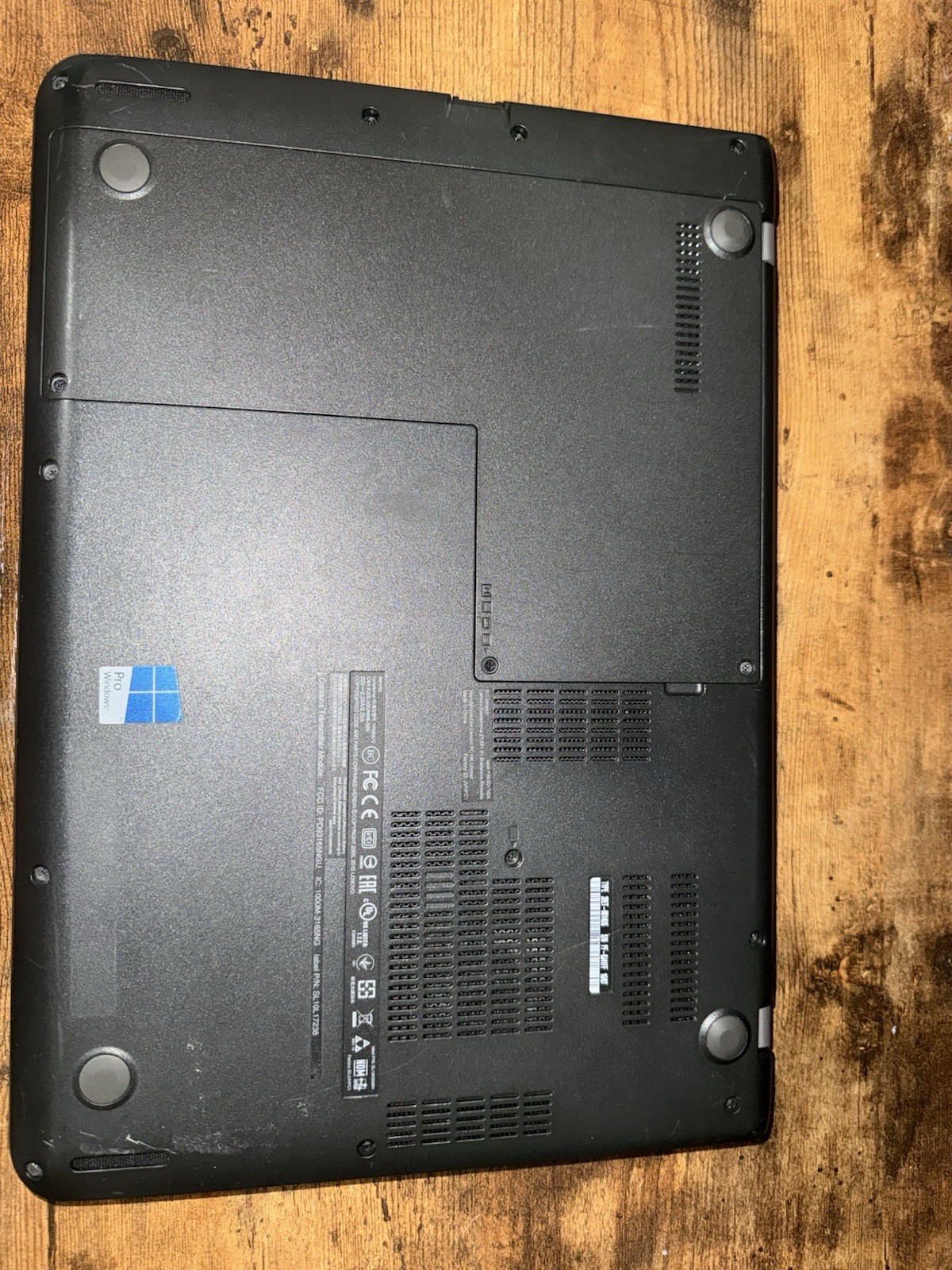 Lenovo ThinkPad E460 14″ | Intel i5-6200U | 4GB RAM | 500GB HDD | Windows 10 Pro