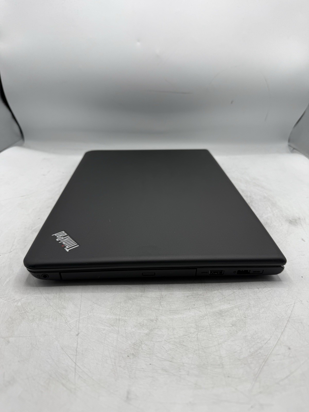 Lenovo ThinkPad E560 15.6” I5-6200U 2.30Ghz 8GB RAM 128GB SSD Win10P