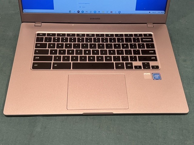 Samsung XE350XBA Chromebook 4+ (Celeron N4000, 4GB, 64GB) No Power Supply