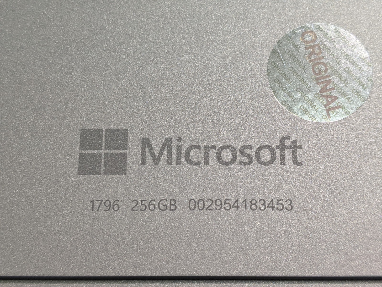 MS Surface Pro 6 1796 12.3″ 2736×1824 TOUCH i7-8650U 1.9GHz 8GB 256GB SSD AS-IS