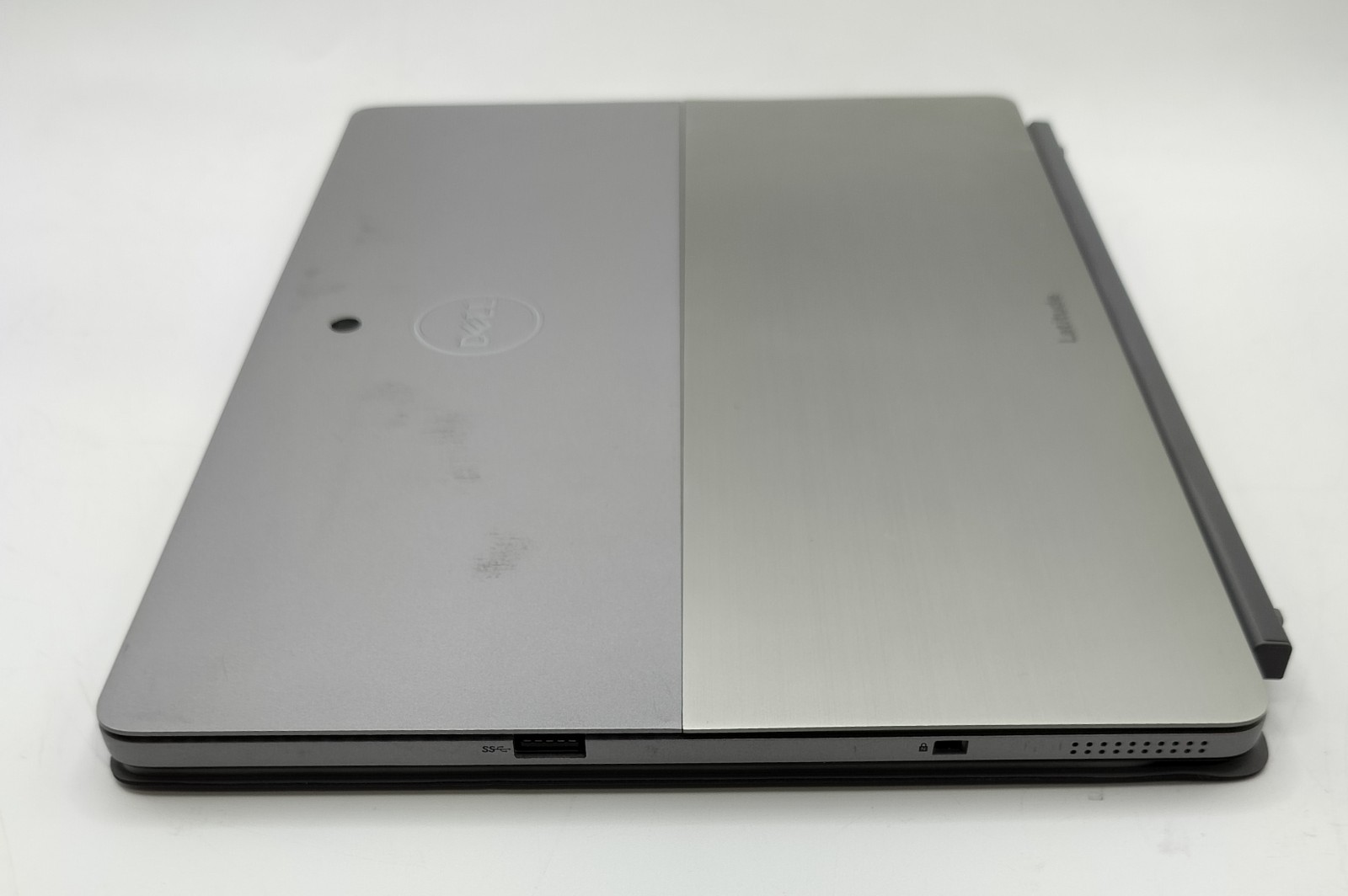 Dell Latitude 7200 12.3″ Touch 2 in 1 i5-8365U 8GB 512GB SSD Laptop Win 11P Read