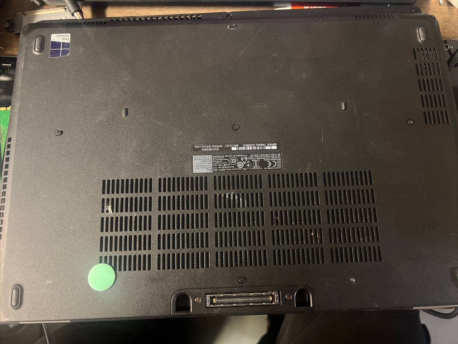 Dell Precision 3510 Laptop i7-6820HQ @ 2.7GHz 8GB RAM 256GB SSD Cam 15.6″