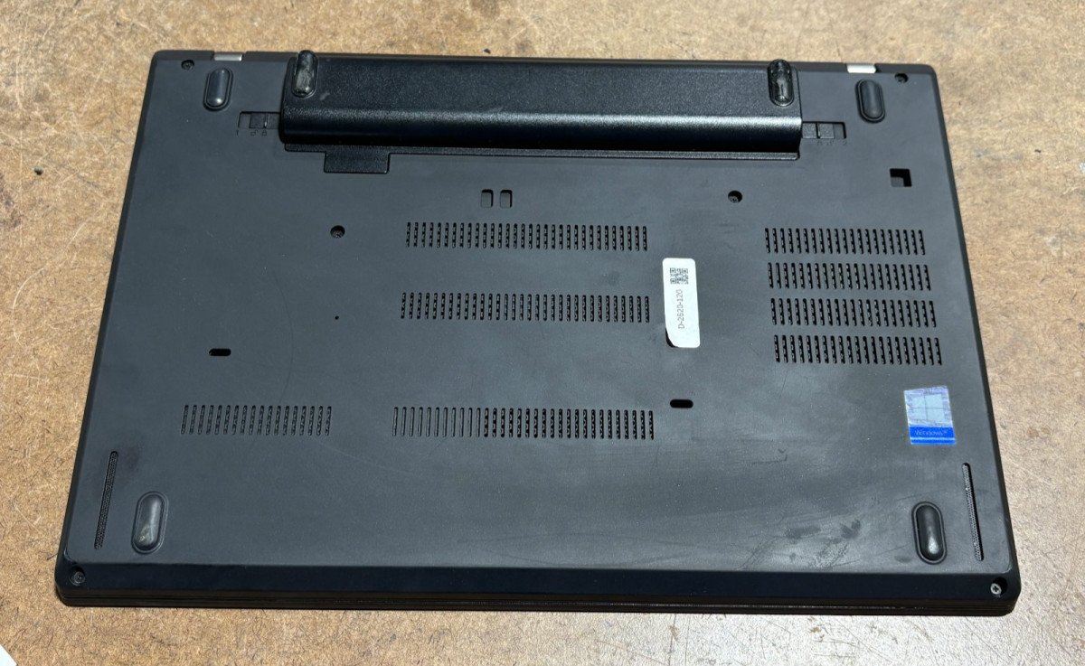 Lenovo ThinkPad T480 14″ i5-8250U 8GB RAM 256GB SSD No Charger/OS