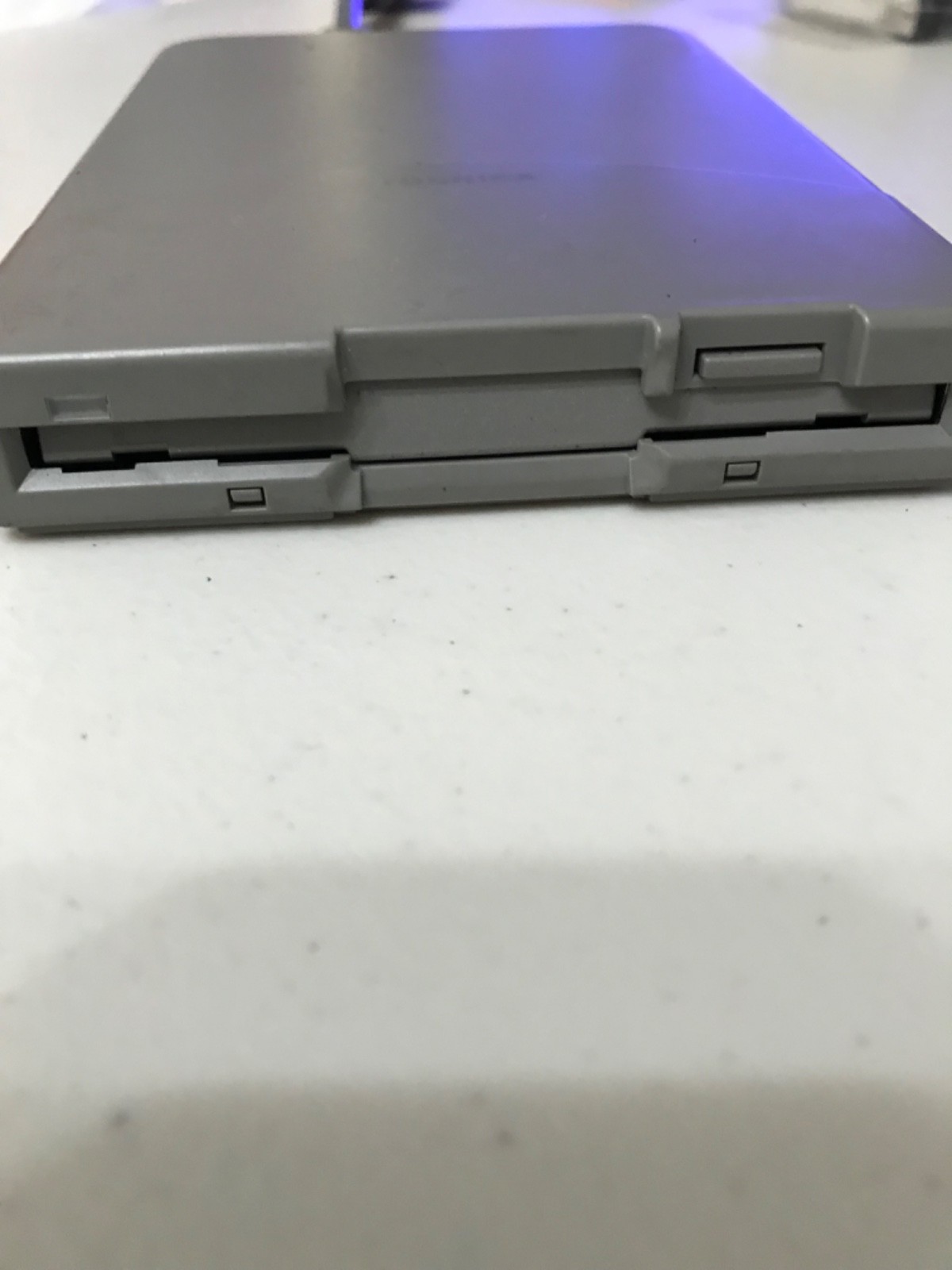 TOSHIBA PORTEGE 610CT LAPTOP/CHARGER/EXTRA BATTERY/EXTRA FLOPPY DRIVE/BOOKLETS