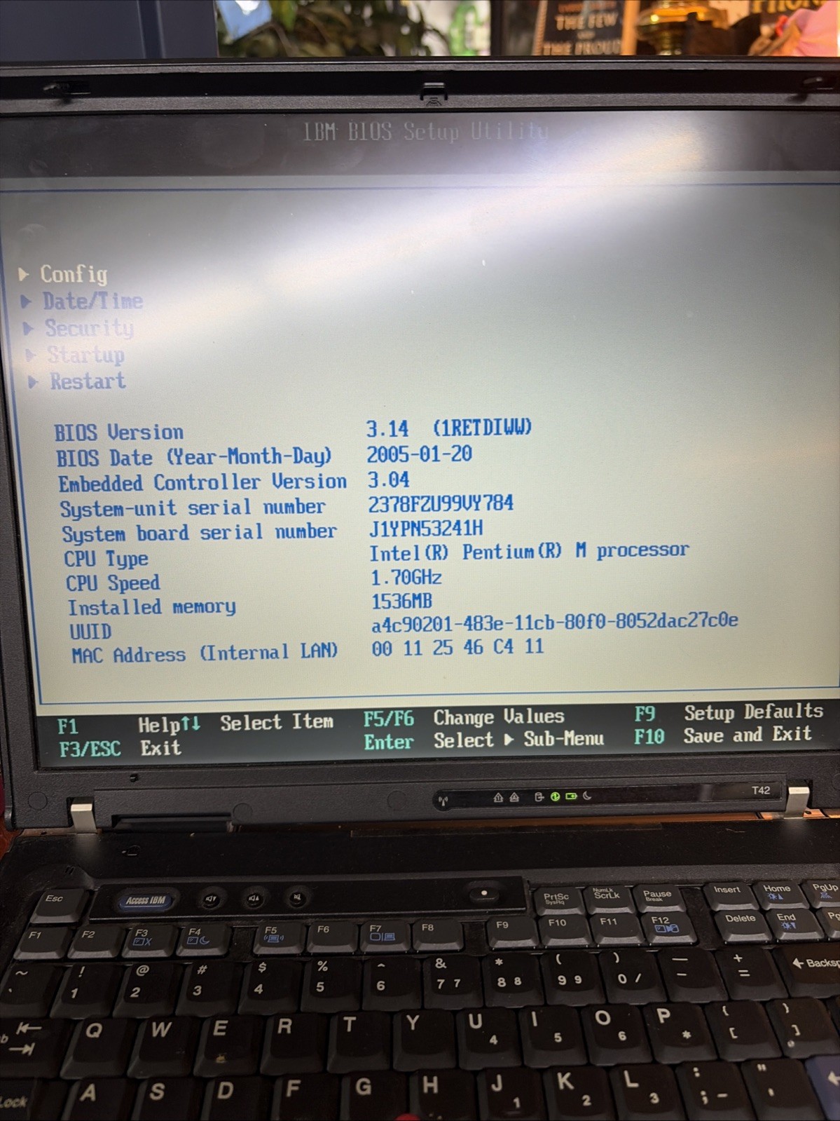 15″ IBM Thinkpad T42 Laptop Intel PM @ 1.70 GHz 15″ LCD Screen IBM TYPE 2379