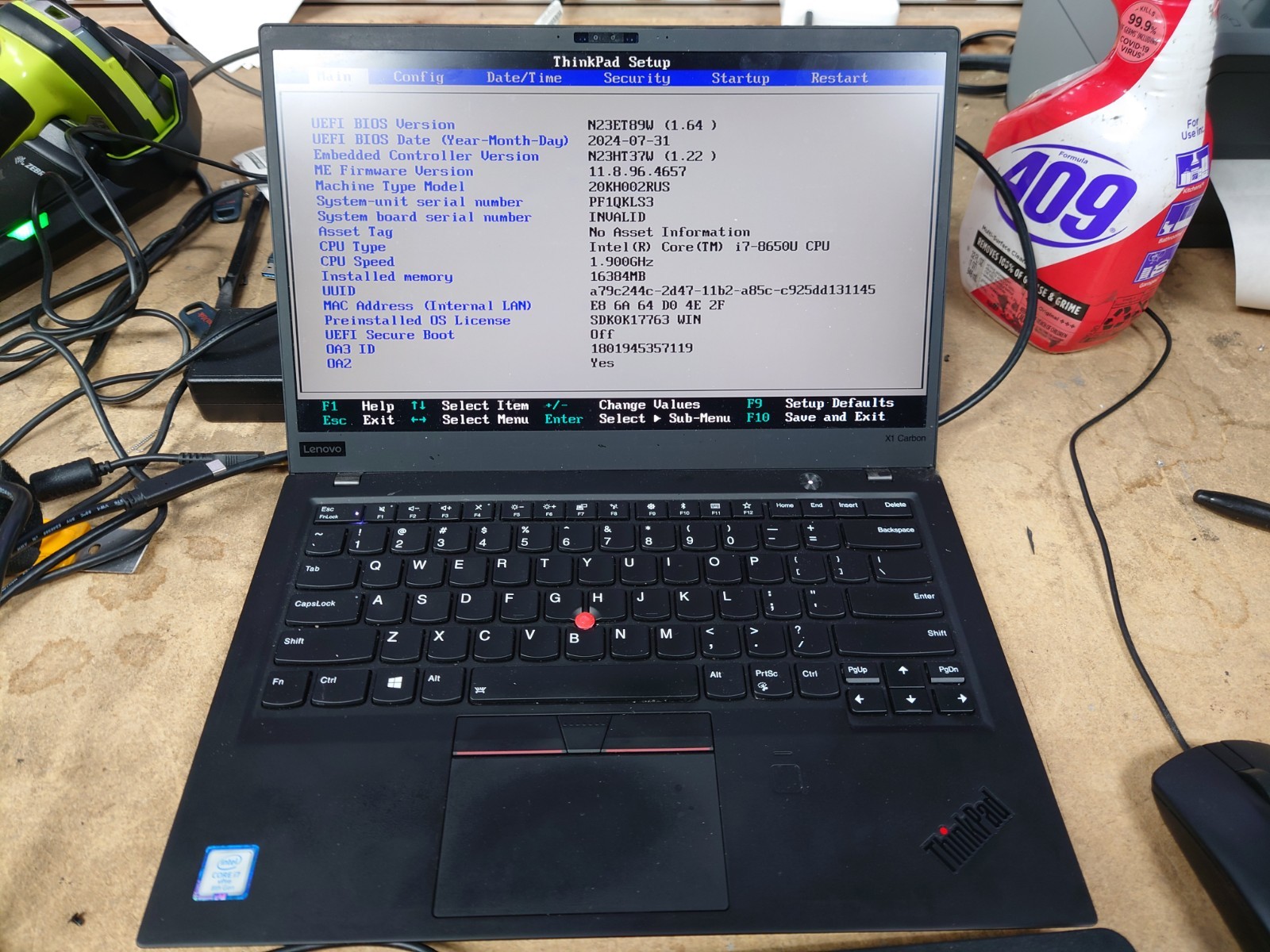 Lenovo X1 Carbon 6th Gen 14″ WQHD i7-8650U 16GB RAM No OS/SSD