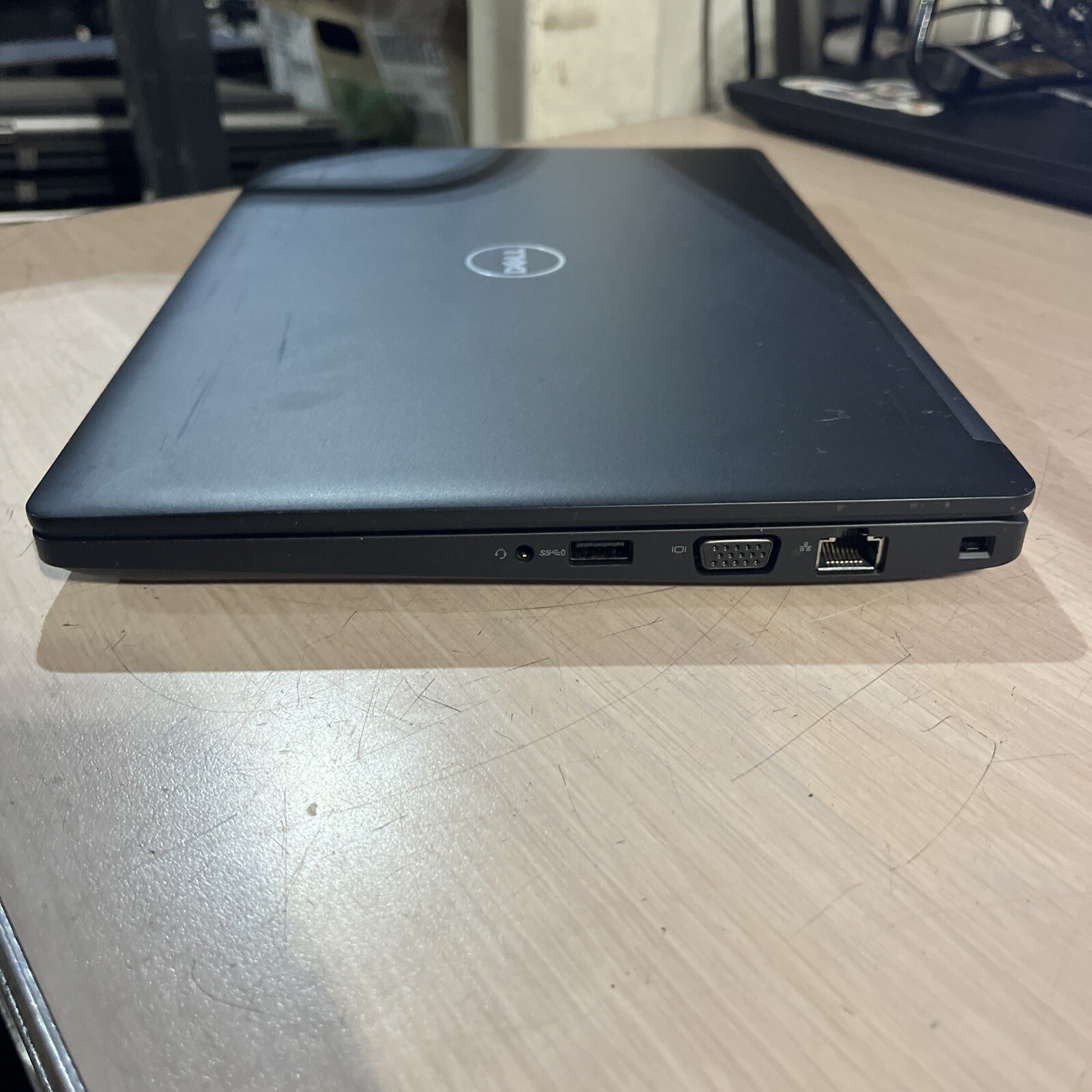 DELL LATITUDE 5280 INTEL CORE I3-7100U 2.40GHZ 8GB RAM NO HD ,.