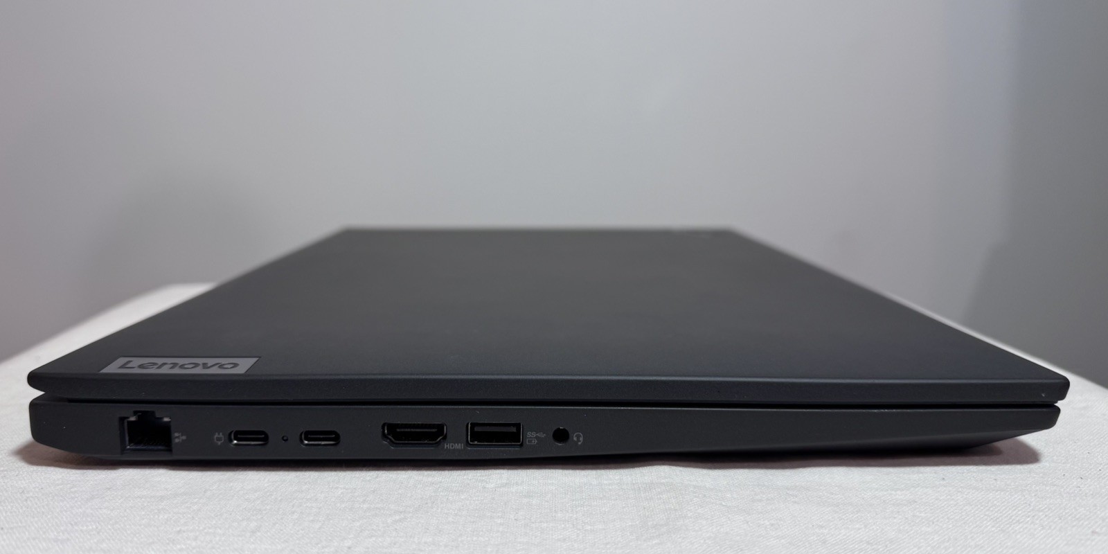 LENOVO ThinkPad T16 Gen1 RYZEN7 | 16GB RAM | 1TB SSD | WIN11P | TOUCHSCREEN
