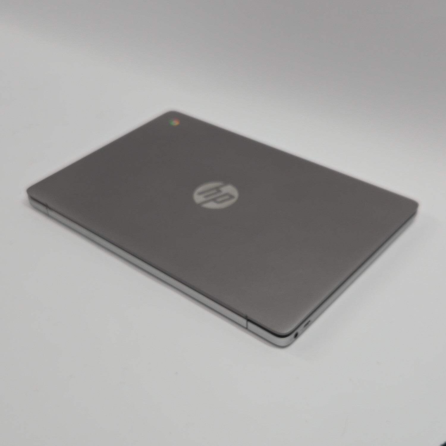 HP Chromebook 14A-NA0052TG 14″ Celeron N4120 1.1GHz 4GB RAM 64GB SSD