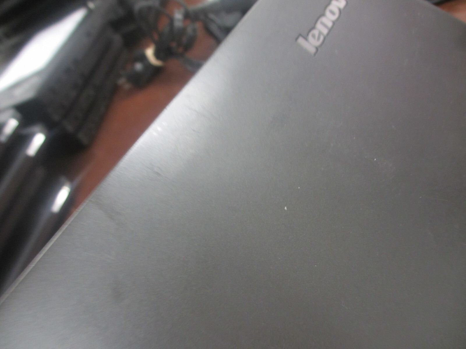 Lenovo ThinkPad X1 Carbon 2.10Ghz i7-4600U 8GB 256GB SSD Laptop w/ AC [NO OS]