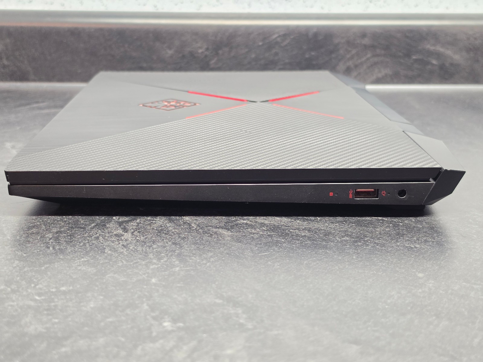 HP Omen 15t-dc000 Gaming Laptop i7-9750H 24GB RAM 500GB SSD RTX 2060 New Battery
