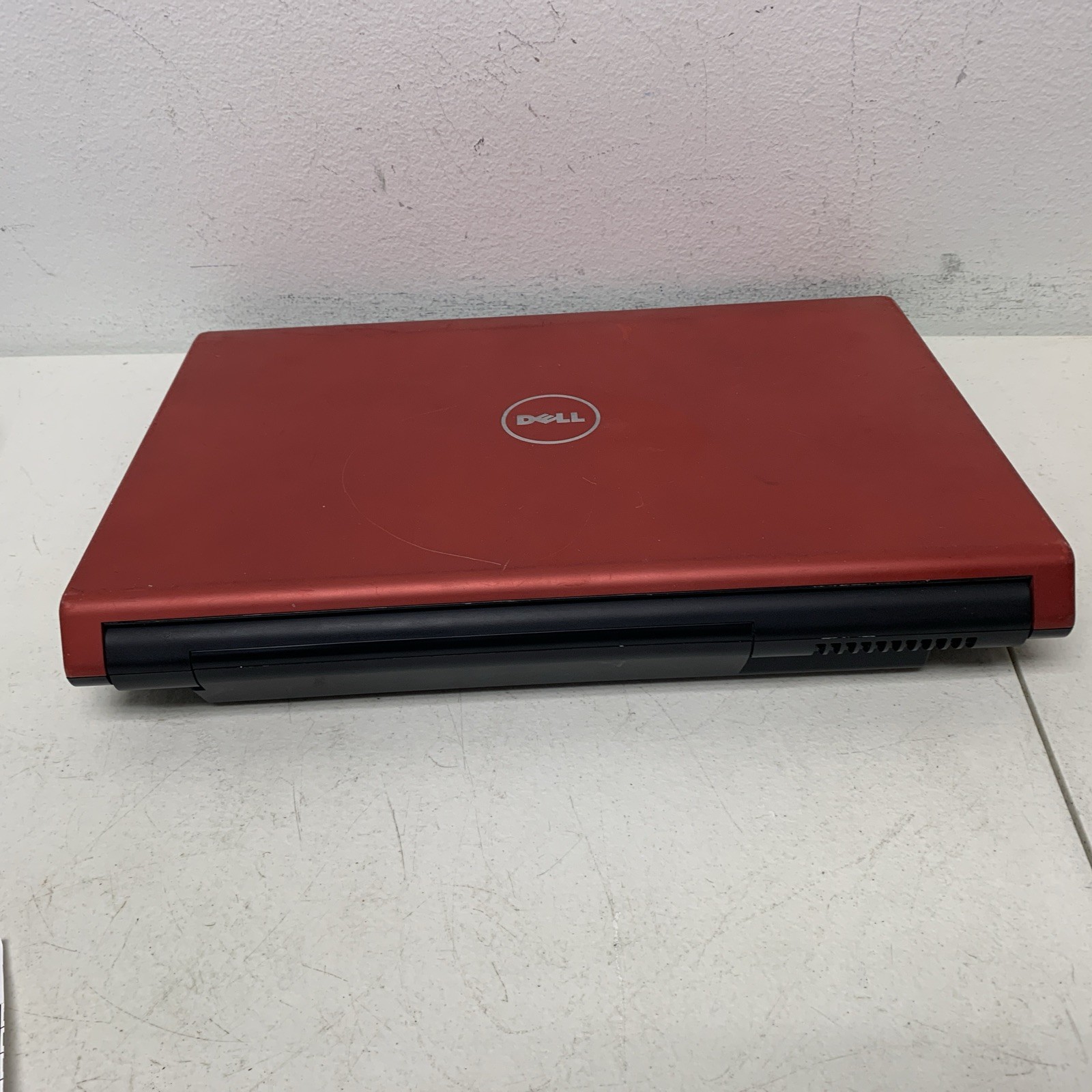 Dell Studio 1555 15.6″ 2duo P7450 2.13 GHz 4GB Ram 128 Gb SSD Wind 10 Home Read