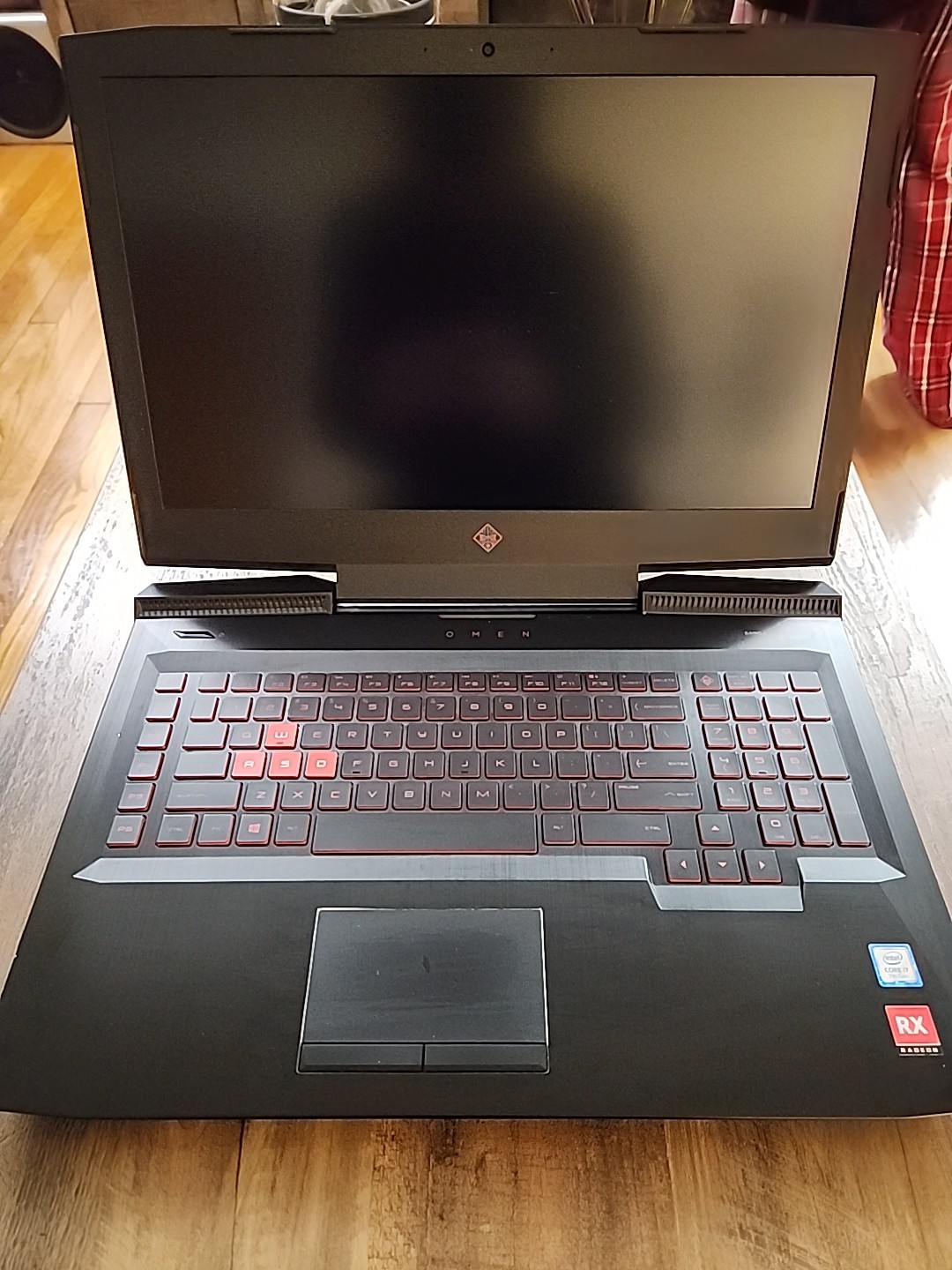 Omen 17 Gaming Laptop Model 17-an012dx (READ DESCRIPTION FOR MORE DETAILS)