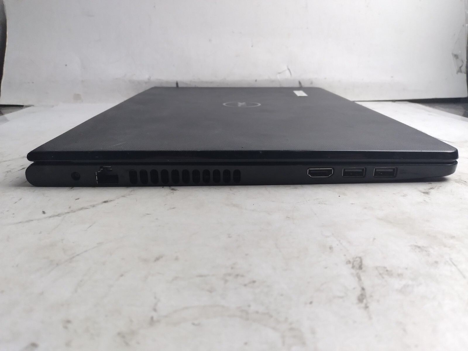 Dell Inspiron 15-3567 w/i3-7100U, 4GB RAM, 500GB HDD Laptop for Parts #2267