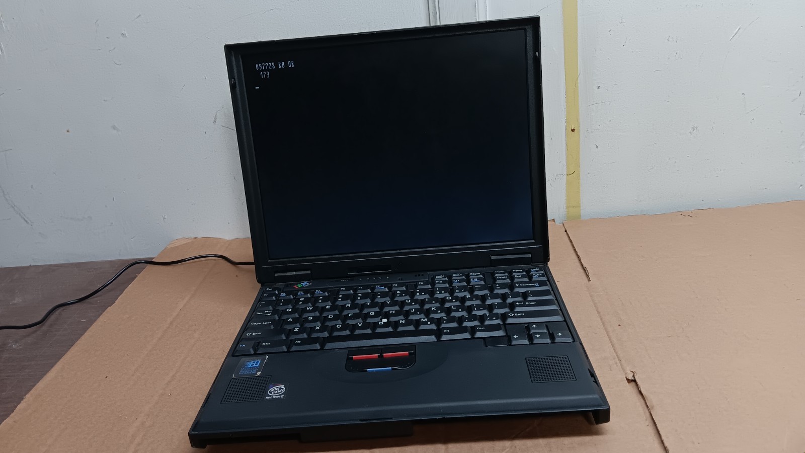 Vintage IBM ThinkPad 600 Laptop Intel Pentium II 13″ LCD Screen IBM TYPE 2645 PR