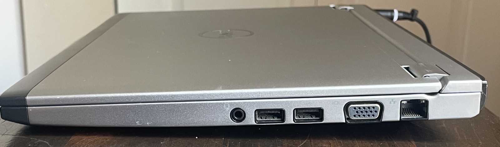 Dell Latitude 3330 Intel i5@3337 1.8ghz 8GB 256gb and 240GB SSD Windows 10 Pro