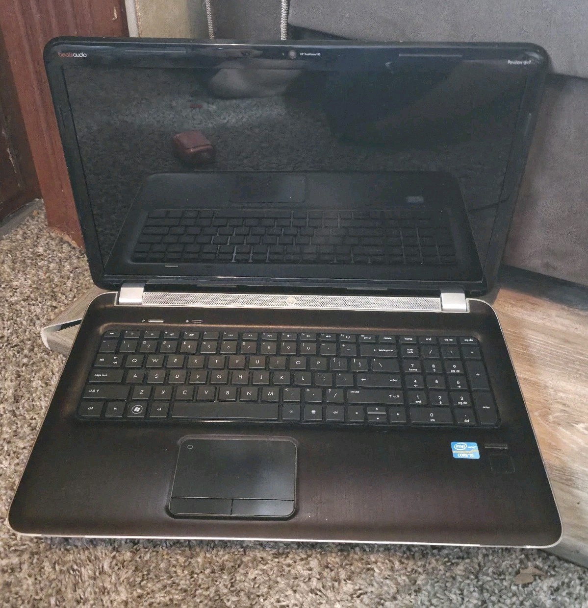 HP Pavilion 17.3″ DV7-6B55DX Laptop Intel i5-2430M 2.4GHz 8GB NO HDD NO Charger