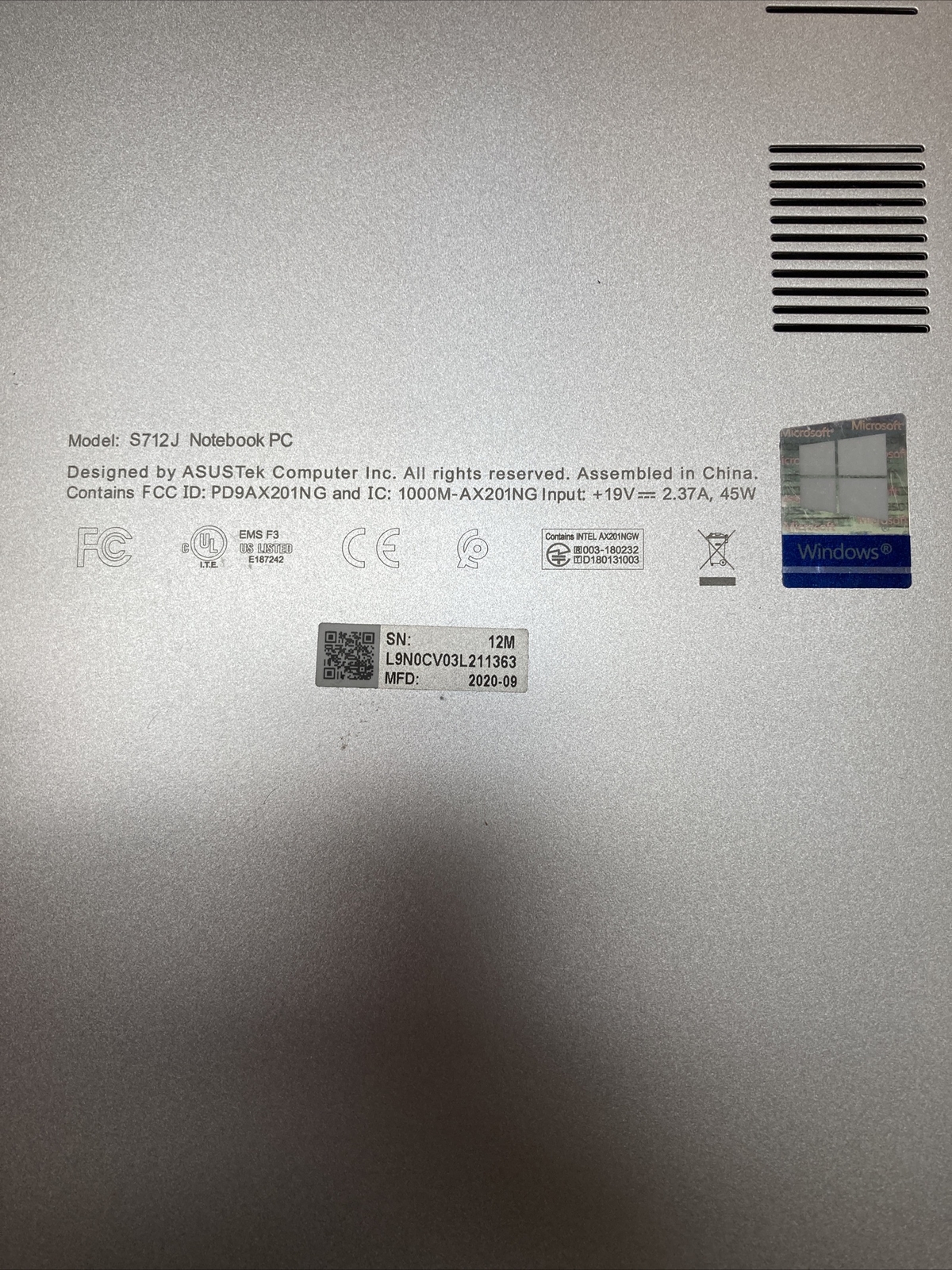 Asus Vivobook S712J Laptop
