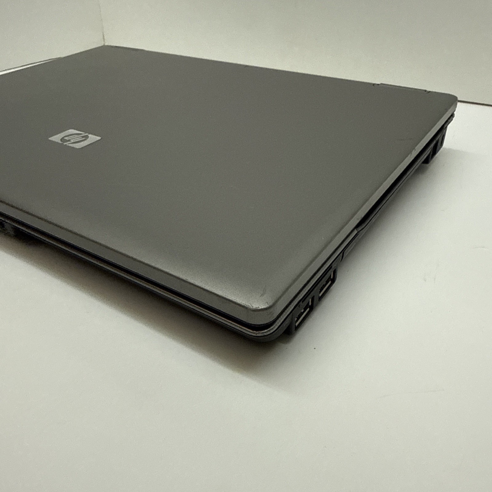 HP Compaq 6530b Intel Celeron CPU T1600 1.66GHZ 3GB RAM 150GB HDD Windows Vista