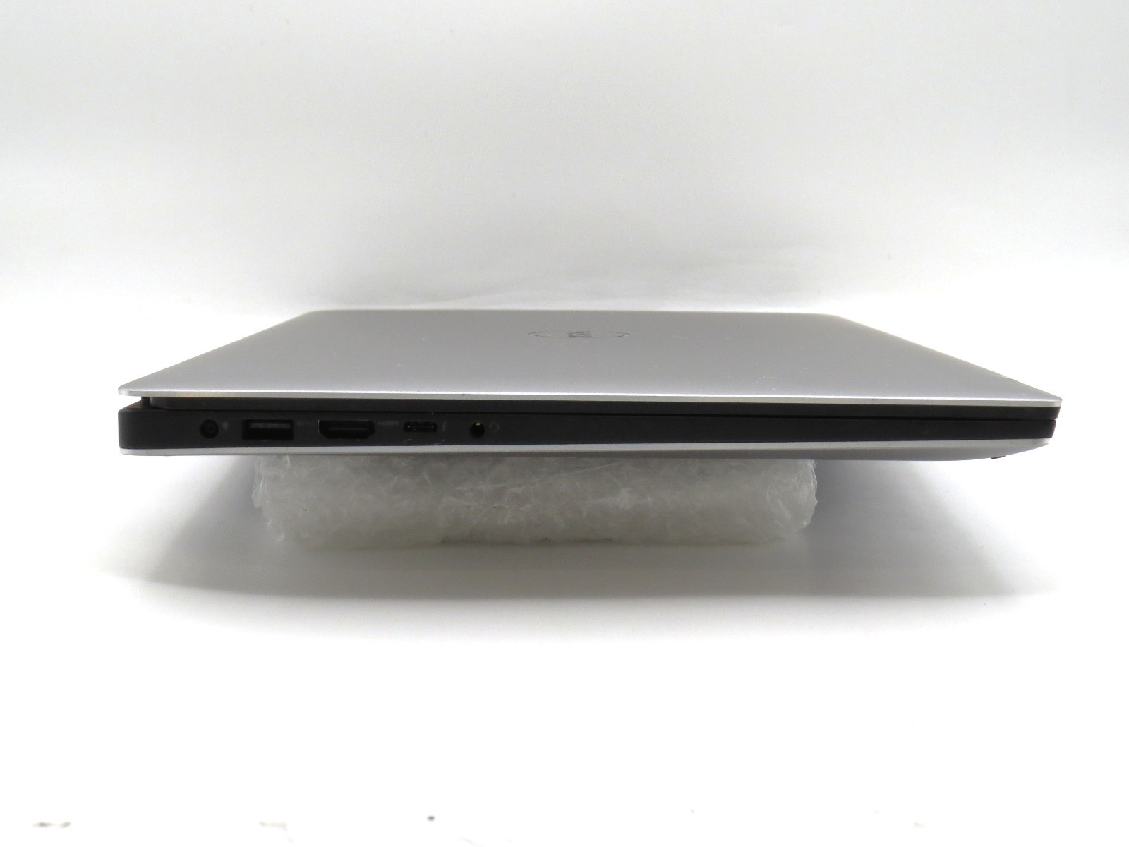 Dell Precision 5520 | E3-1505M@3GHz | 8GB/256GB | 15.6″ 4k Touch | No OS/AC/BATT