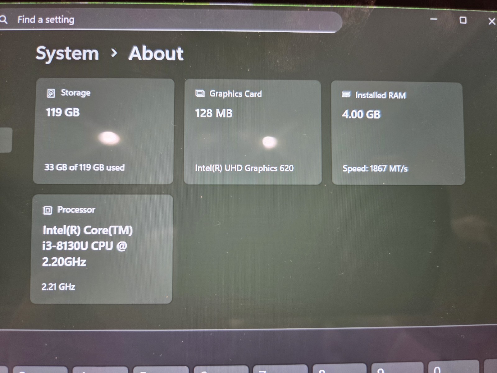 Dell Latitude 5290 2-in-1 12.3″ WUXGA Touch i3-8130U 4GB 128GB SSD IR Cam W11Pro