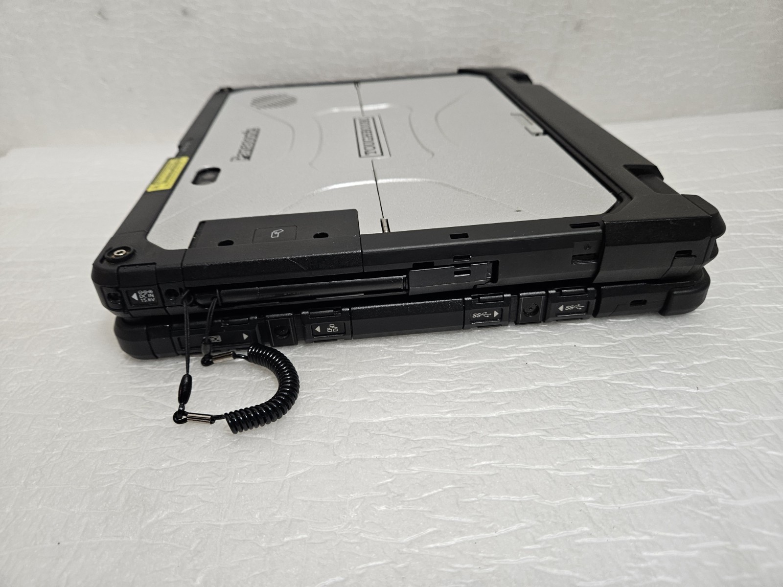 Panasonic Toughbook CF33 Intel I5 7600U 16GB RAM Win11 Pro, No SSD, 0% Batt Life