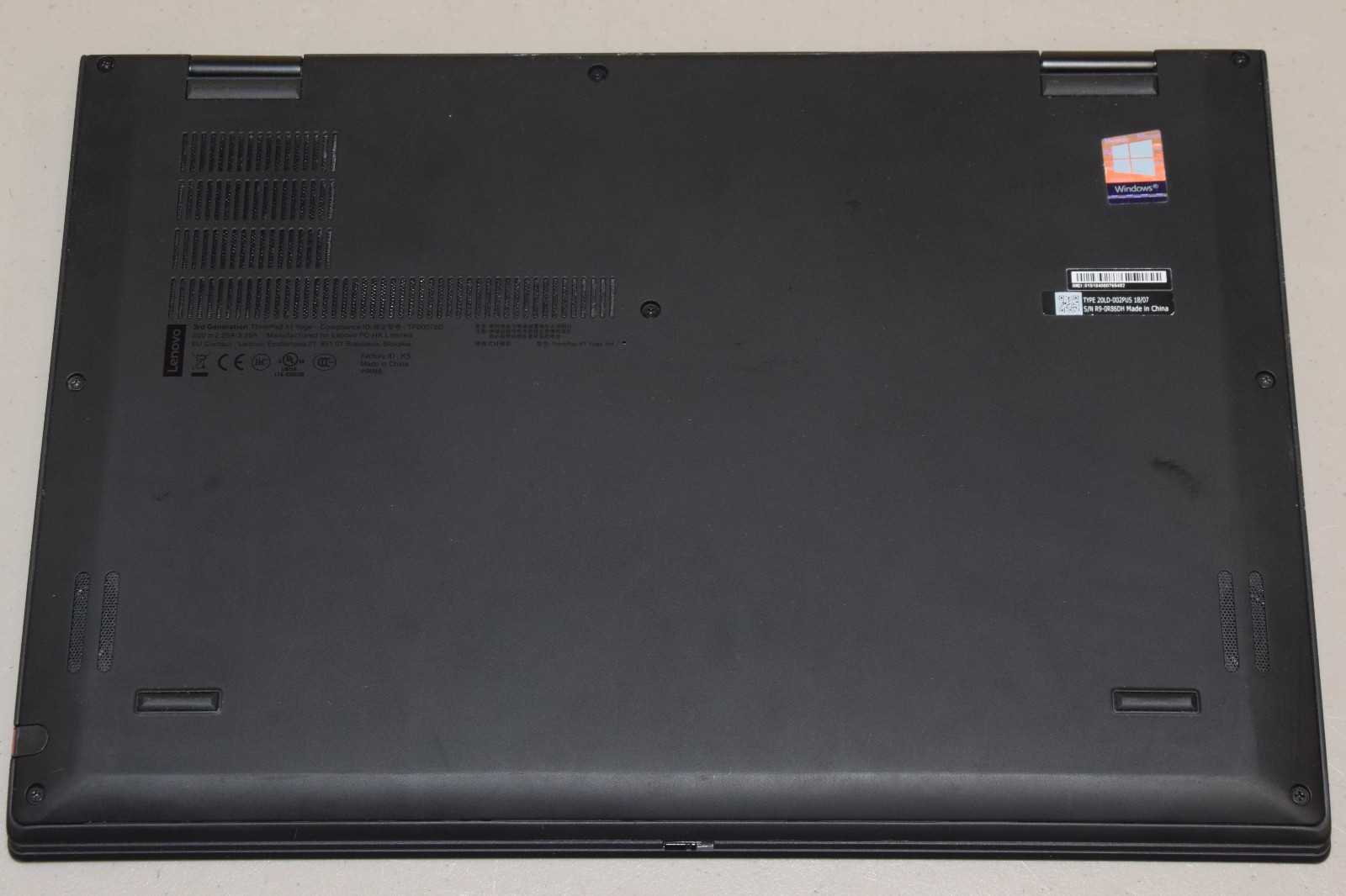 Lenovo X1 Yoga 3rd Gen 14″ 1080P Touchscreen i5-8350U 1.7GHz 8GB 128GB SSD