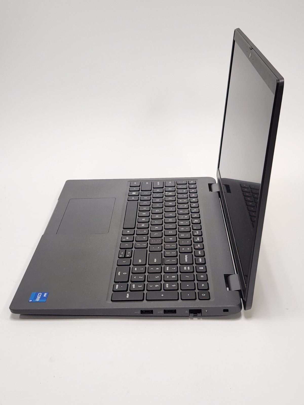 Dell Latitude 3540 15.6″ Laptop i5-1335U 1.3 Ghz 16GB DDR4 256GB SSD W11P + AC