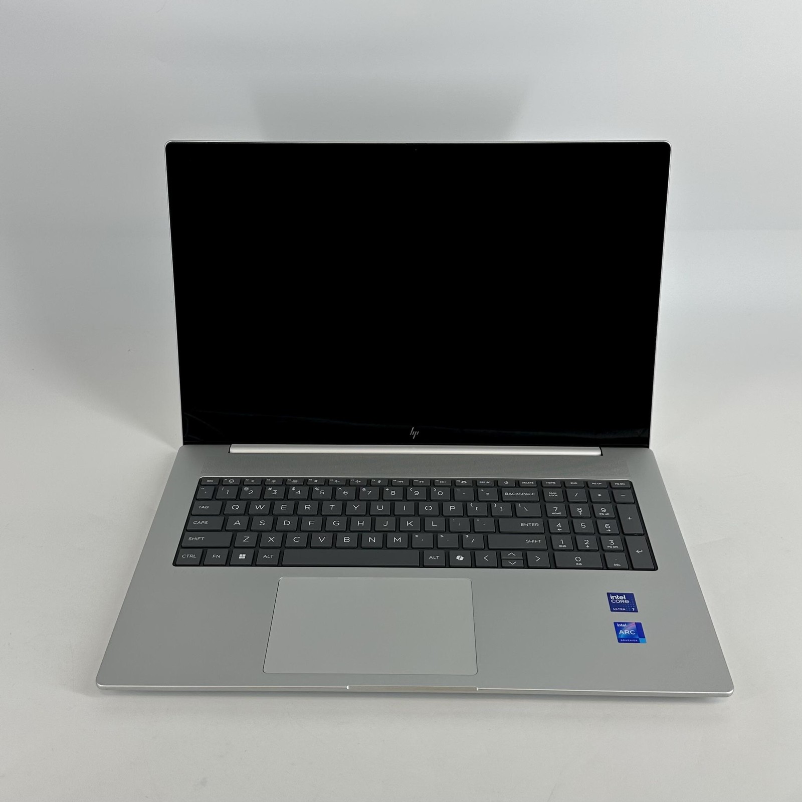 HP Envy 17 Silver FHD TOUCH 1.4 GHz Ultra 7 155H 16GB RAM 1TB SSD Very Good