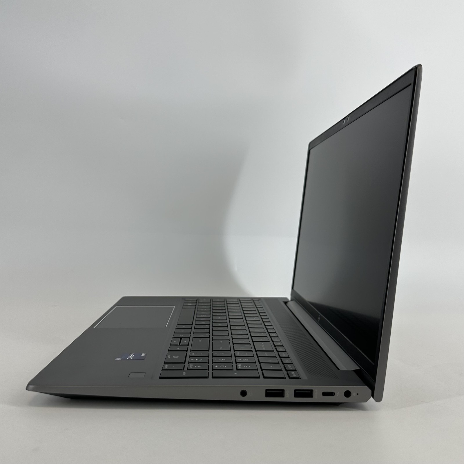 HP ZBook Power 15 G9 Gray FHD 2.4 GHz i7-12800H 32GB 1TB SSD NVIDIA RTX A2000