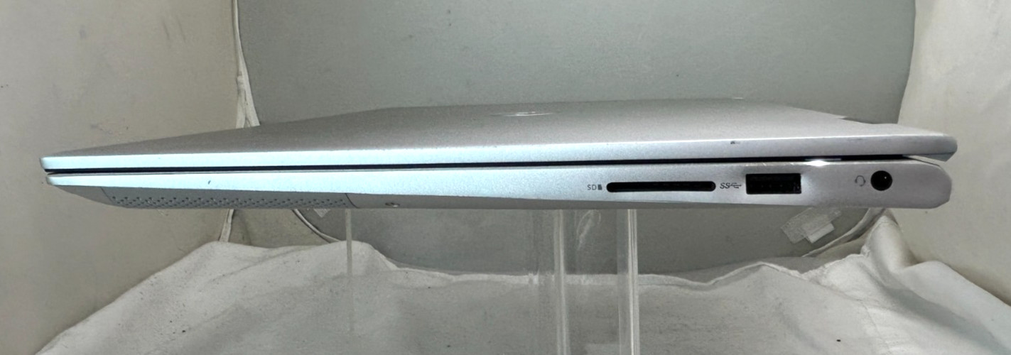 15.6″ Dell Inspiron 7506 Intel Core i5 2.4GHz 8GB RAM 256GB SSD !READ! LPT-204