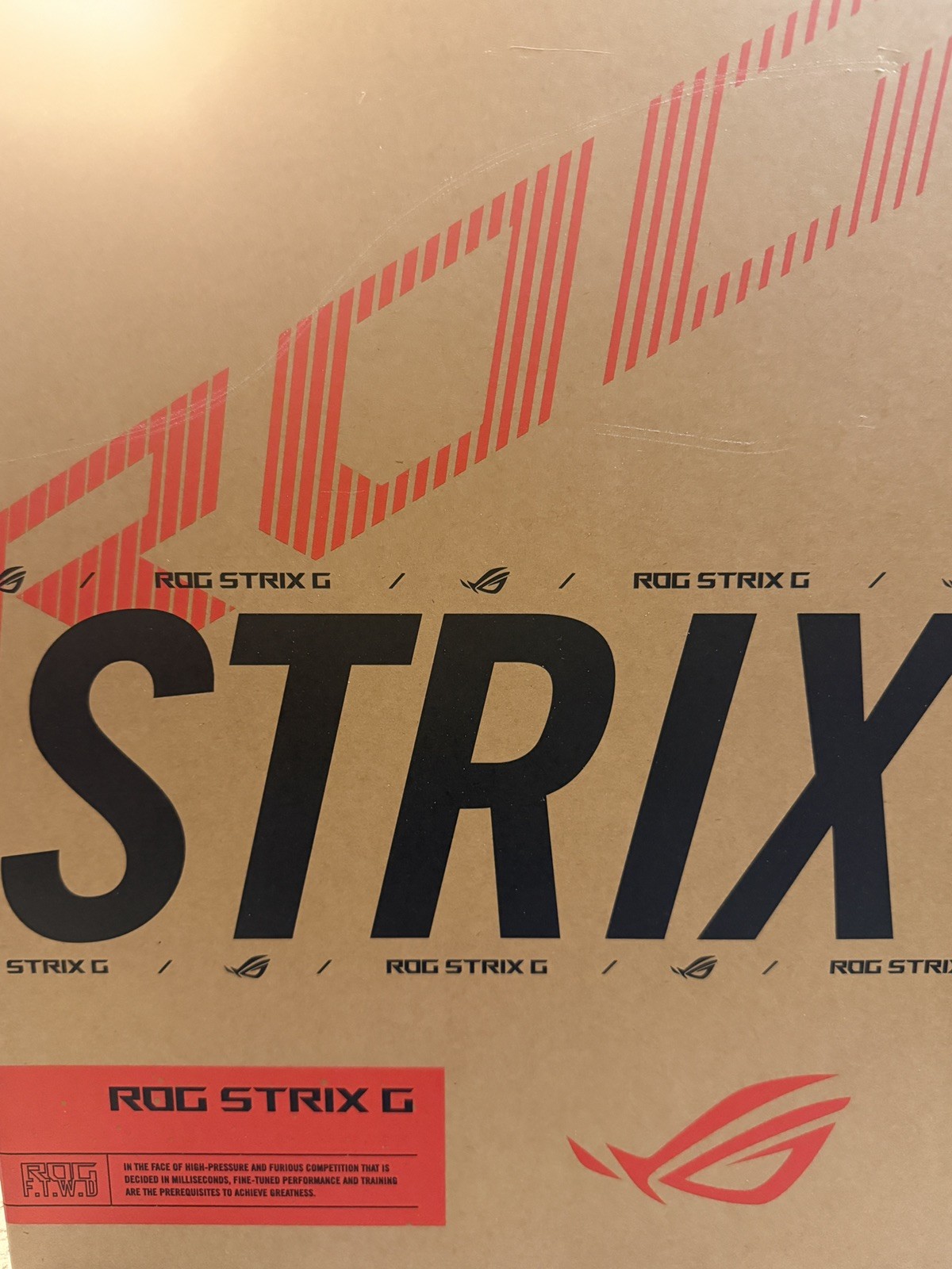 Asus ROG Strix G16 G614 16 240Hz QHD+ 2.2 GHz i9-14900HX 64GB 2TB SSD RTX 4070