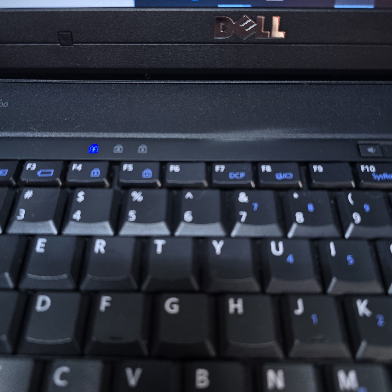 Dell Latitude E5500 Laptop Windows 10 Pro 32 Bit 15.4in No Charger Parts