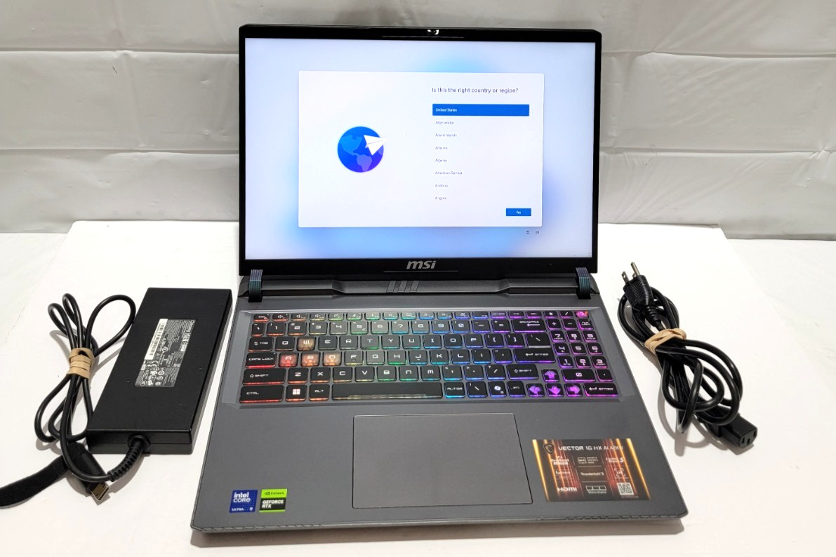 MSI Vector 16 HX AI A2XW-Intel Ultra 9 275HX-64GB Ram-4TB SSD-Nvidia RTX 5070
