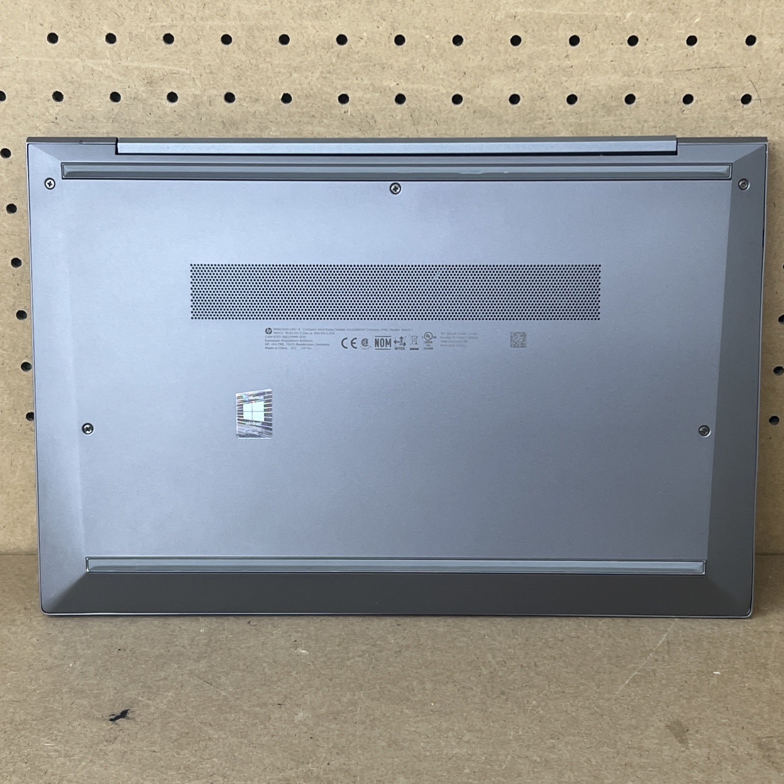 HP ZBook Firefly 14 G8 i5-1135G7 2.4GHz 16GB Ram – Fair *No SSD/OS, 78% Batt*