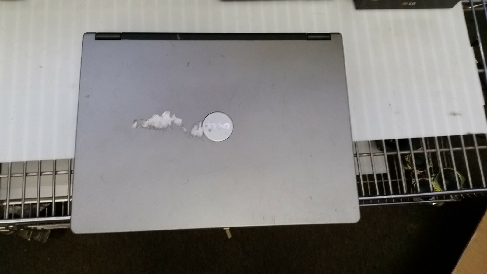 Dell Inspiron B120 Windows XP Laptop *PARTS ONLY*