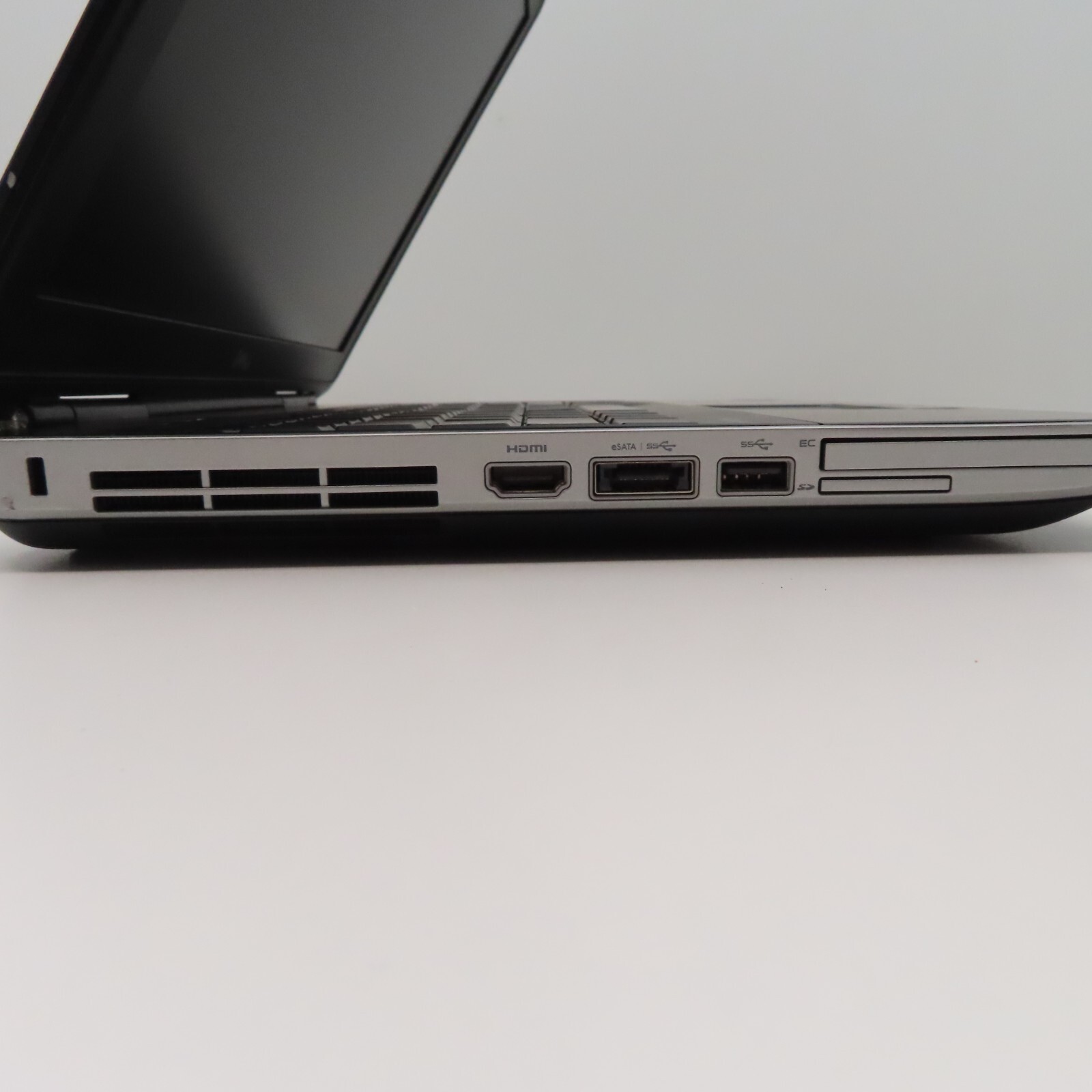 Dell Latitude E5530 Laptop Intel Core i3 15.6in 4GB Ram
