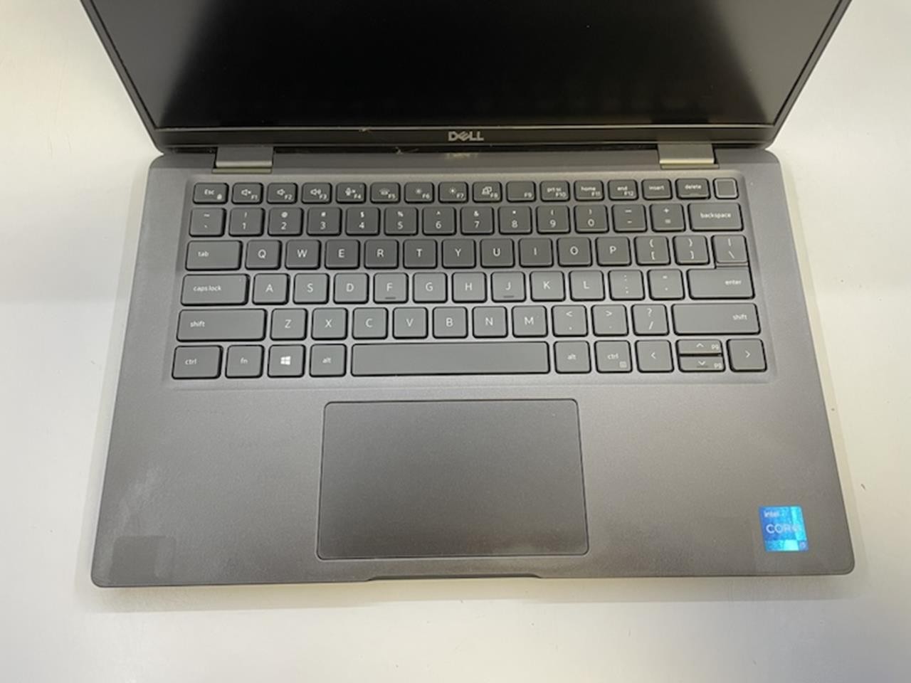 DELL LATITUDE 7420 Laptop w/ Intel Core i5-1135G7 2.40 GHZ + 8GB No HD/Battery