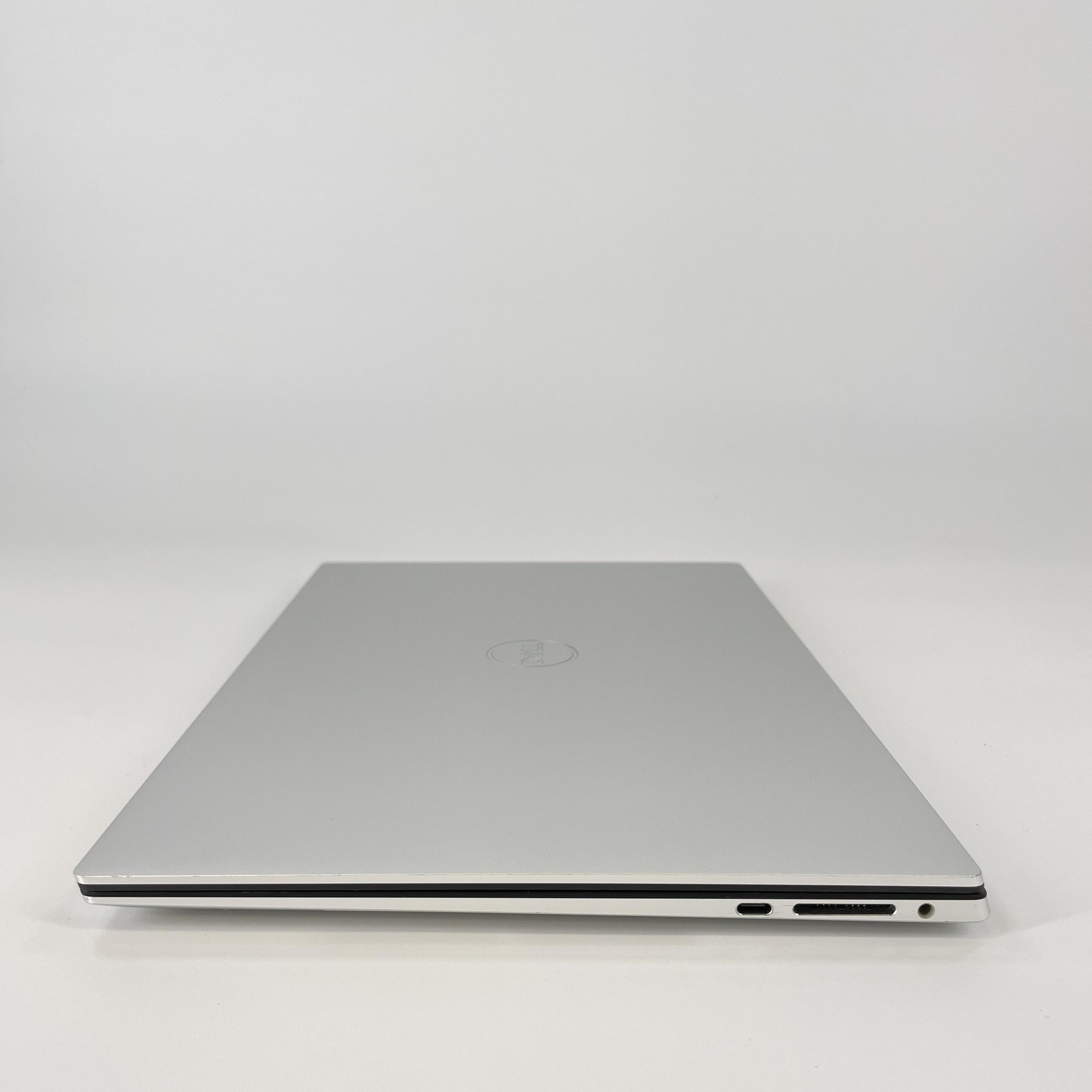 Dell XPS 15 9500 FHD+ i7-10750H 2.60GHz 32GB 1TB SSD GTX 1650 Ti FRAME GAP