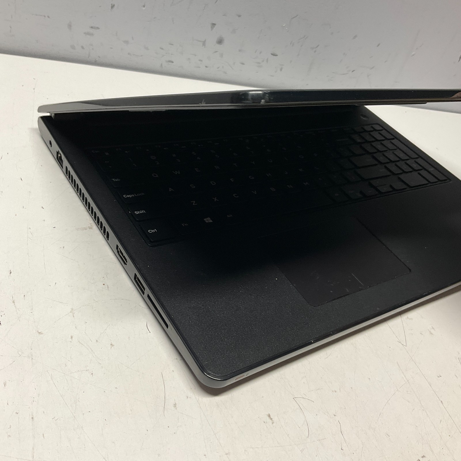 Dell Inspiron 3558 Laptop 15.6″ Intel Core i3 5005U 6GB 250GB SSD Windows 10 Pro