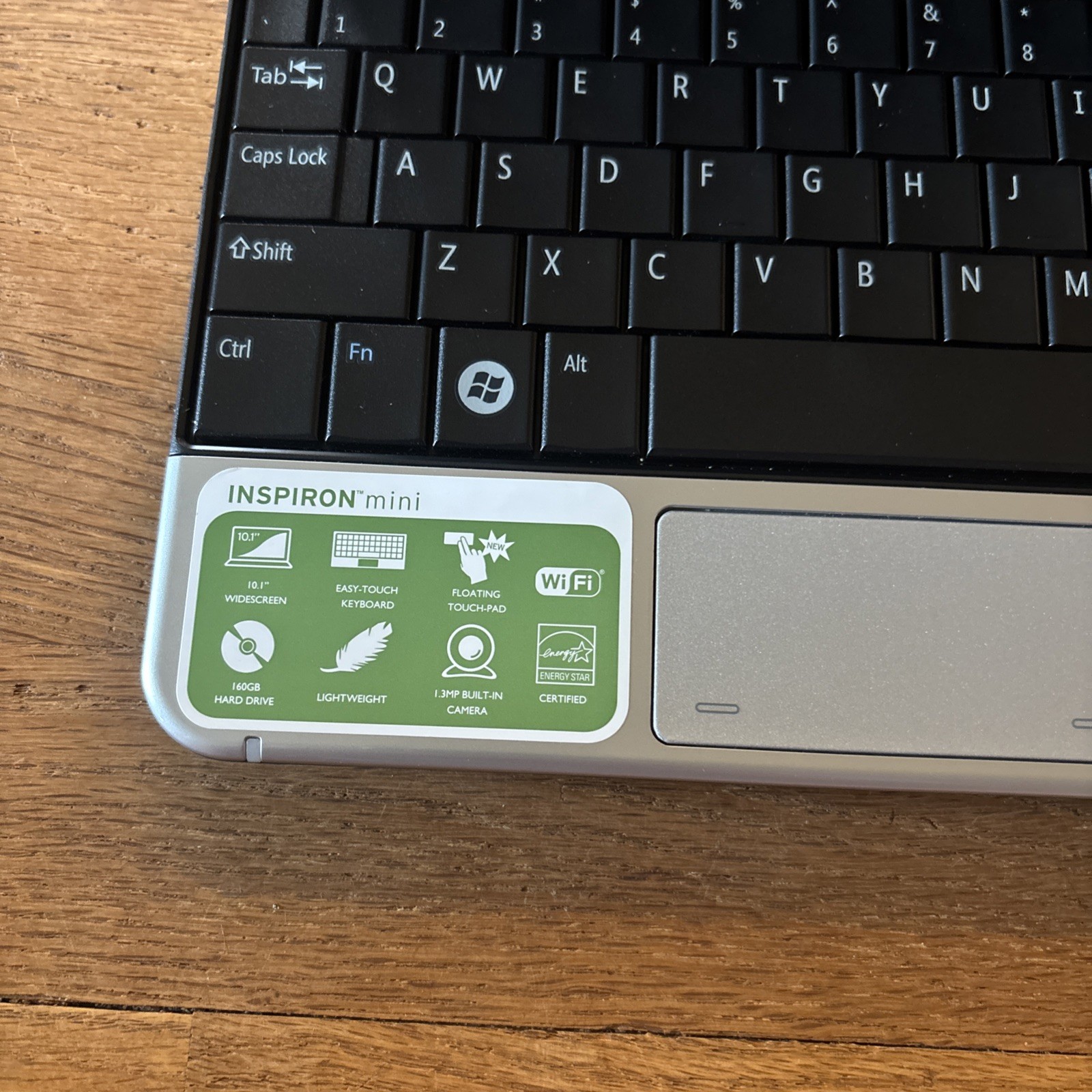 Dell Inspiron Mini 10 Intel Atom N280 1G RAM 240G SSD no charger