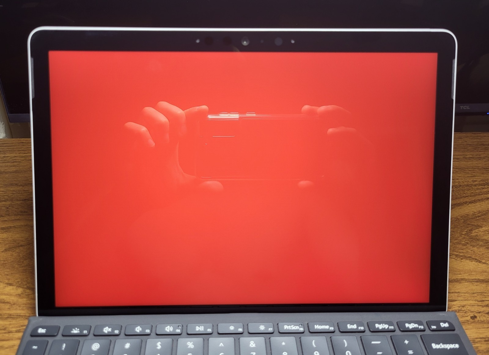 Microsoft Surface Go 4 Business N200 8GB 64GB w/ Type Cover Battery Health 94.2%