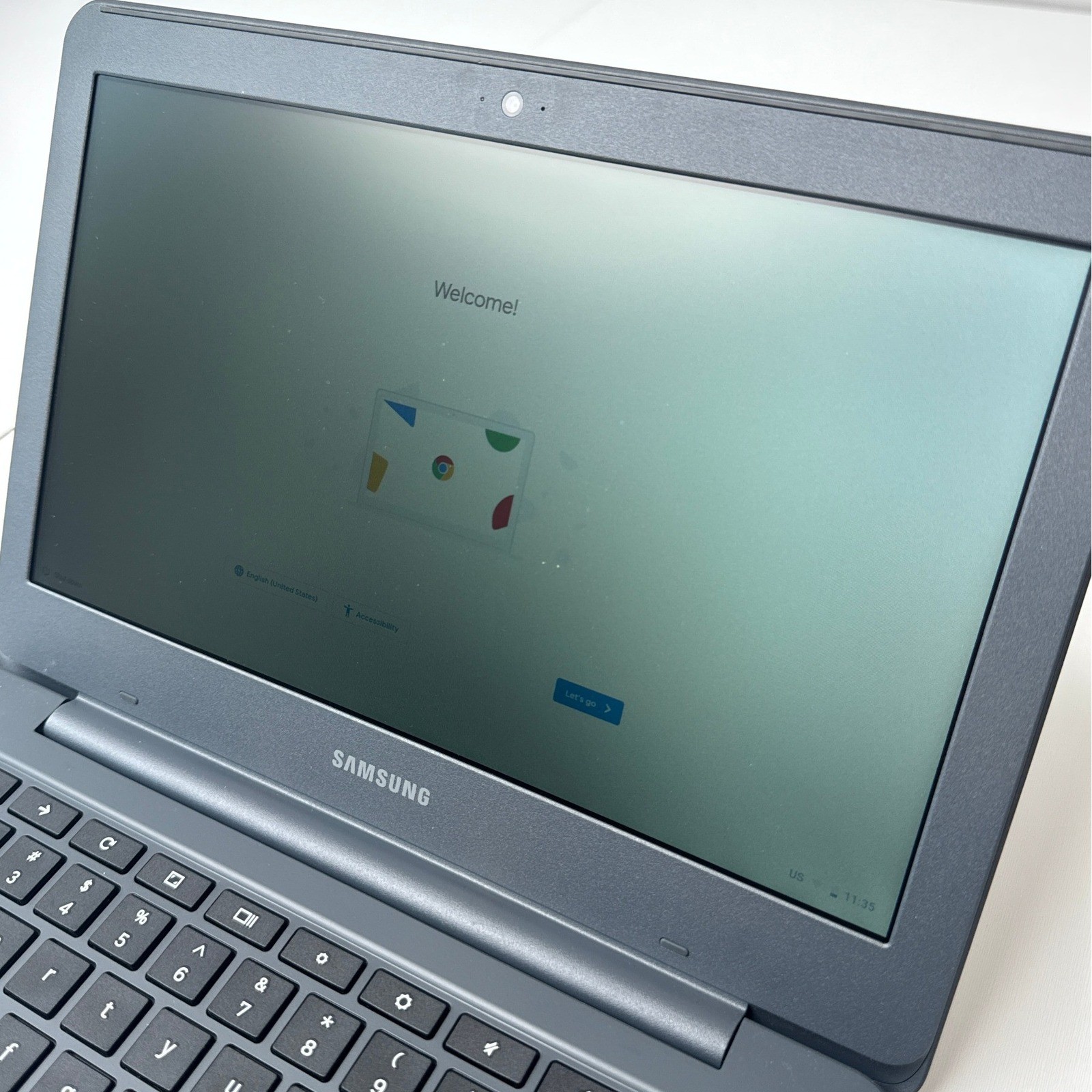 Samsung Chromebook 3 11.6 XE501C13-K01US Intel Celeron Night Charcoal Laptop
