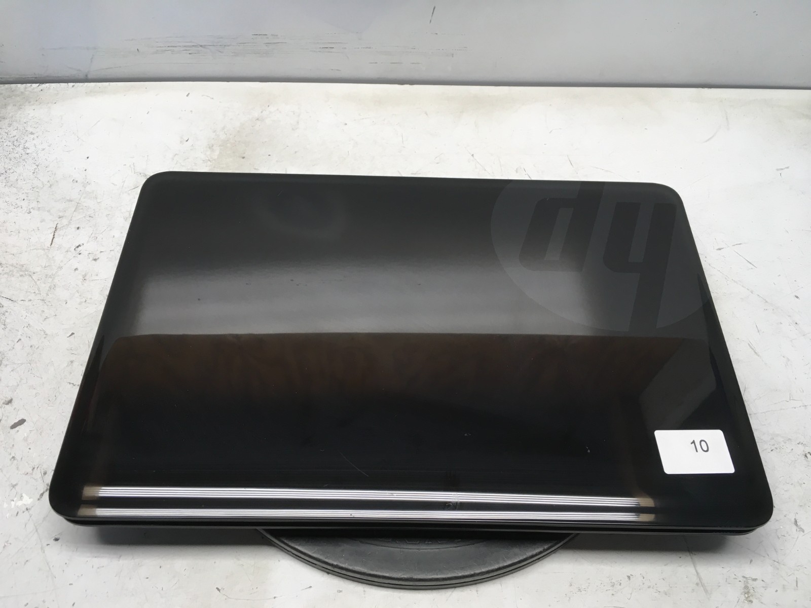 HP 2000-2B30DX AMD E-300 1300MHz 4 GB NO HDD