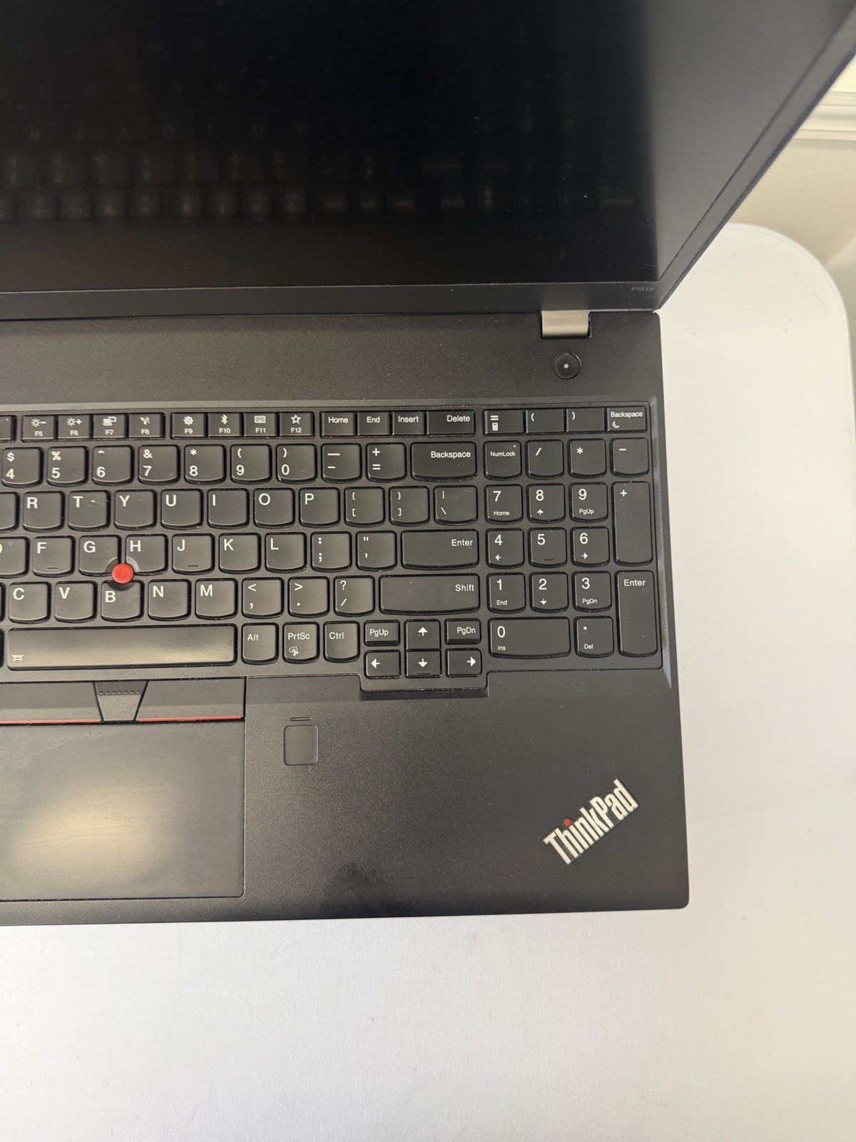 Lenovo Thinkpad P51s Laptop – Good Screen – Intel i7-6500U – RAM 16GB – Read Des